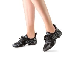 sneaker-von-anna-kern-110