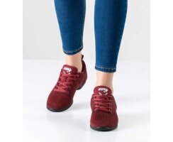 anna-kern-135-bold-sneaker