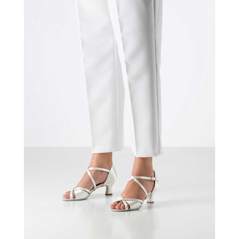 Werner Kern July 5,5 Brautschuhe weiß 9 = 43 1/3