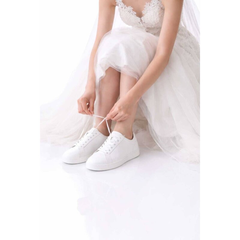 Braut Sport Sneaker in weiß - flache Brautschuhe für Hochzeit & Tanz