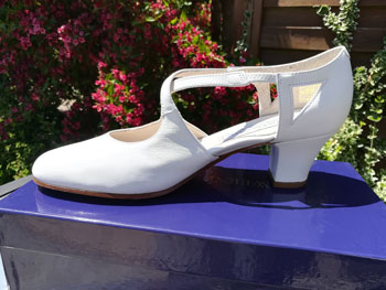 So sehen sauber Tanzschuhe aus